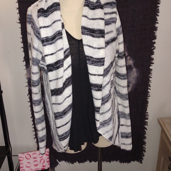 Poof! Sweaters - Poof L cardigan black white